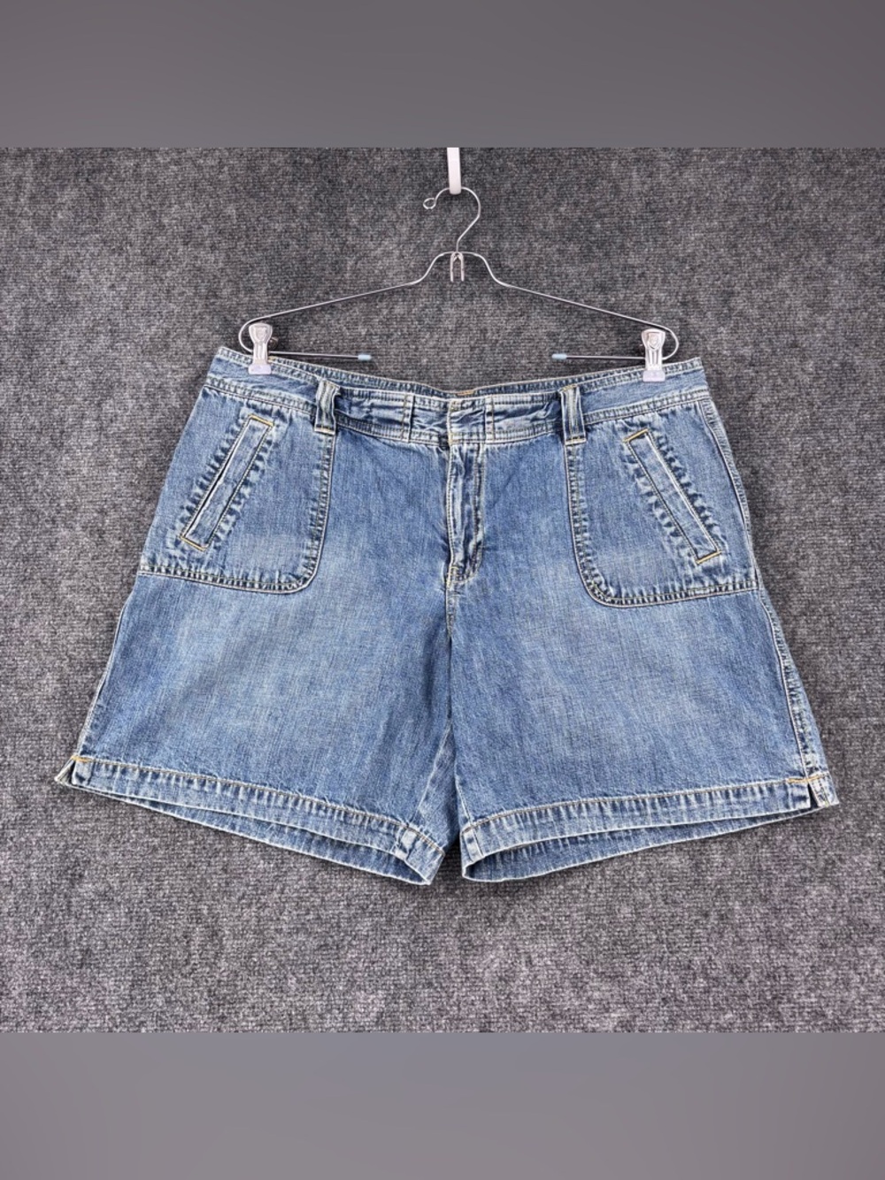 VINTAGE Y2K Old Navy Jean Shorts Women’s 14 Cotton Casual Beach